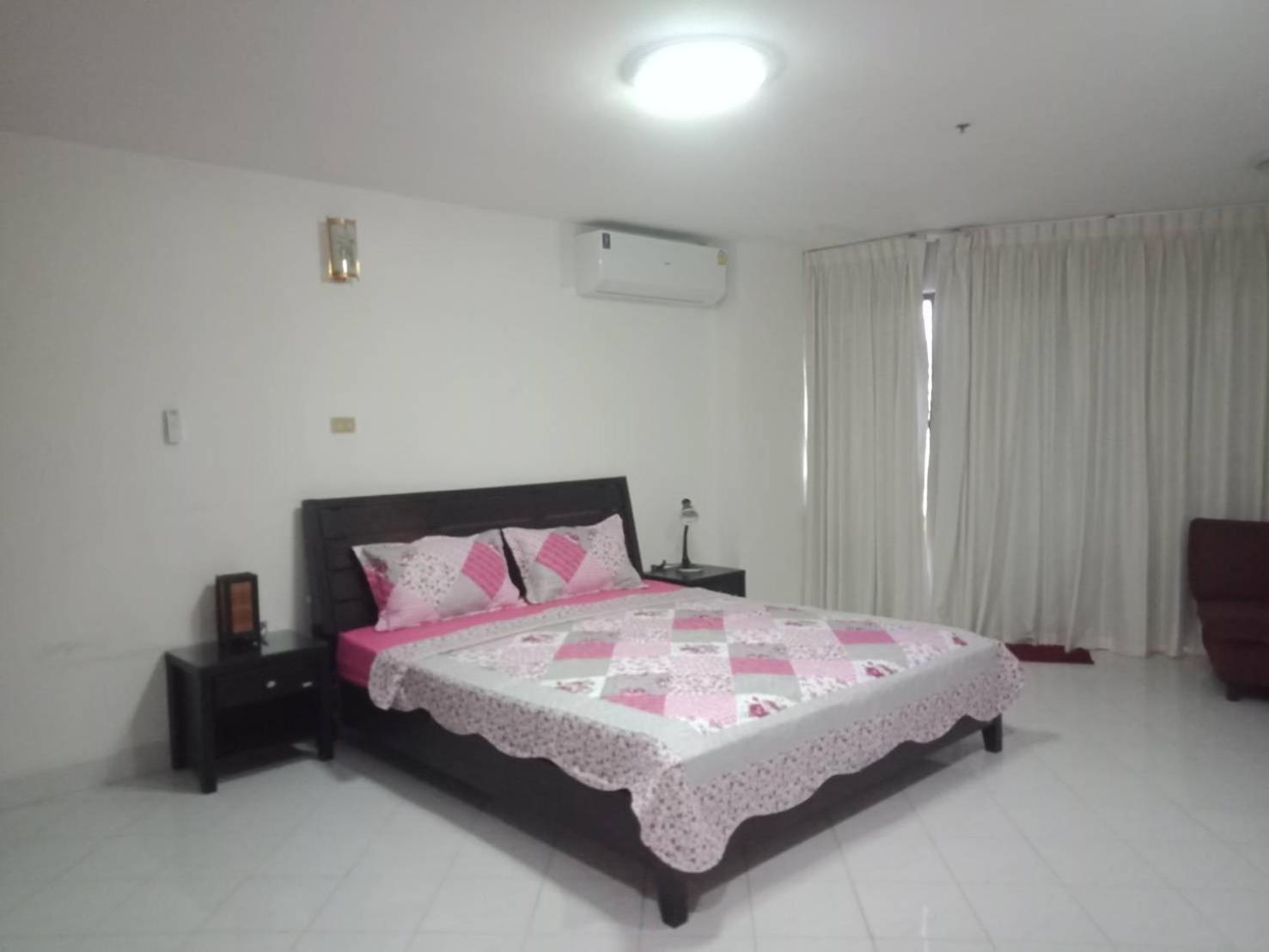 View Talay 2 Suite Apartments Jomtien Beach Buitenkant foto